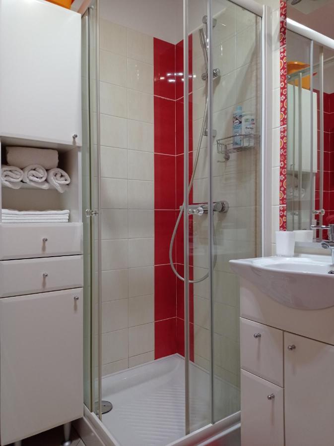 Apartman Adrijana Kastav, Free Wifi & Parking, 2 Bedrooms & Sea View Esterno foto
